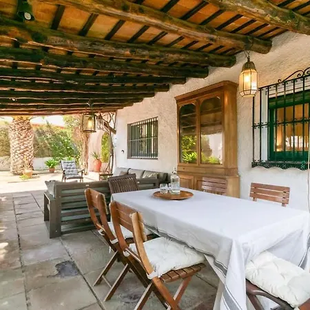 Casa Alba Garden & Calm Ii Σίτζες