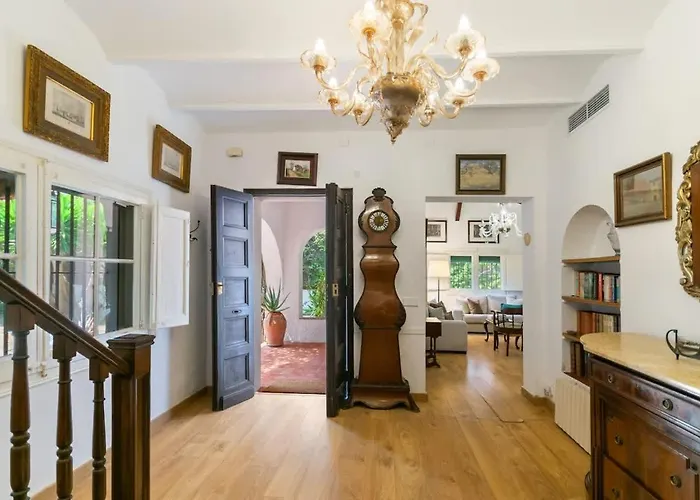 Casa Alba Garden & Calm Ii Σίτζες