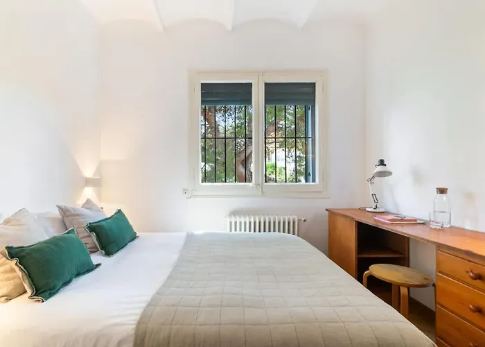 Casa Alba Garden & Calm Ii Σίτζες