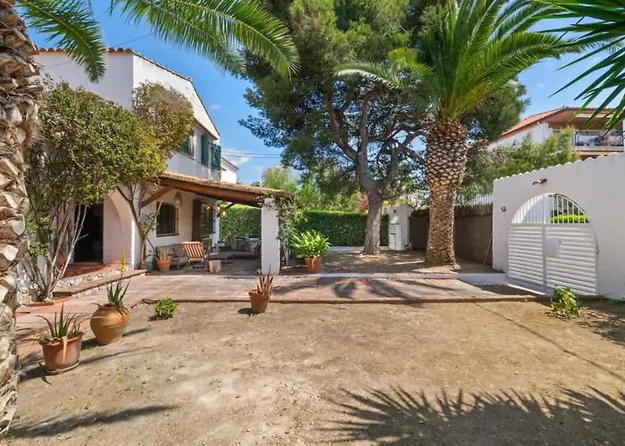 Casa Alba Garden & Calm Ii Sitges