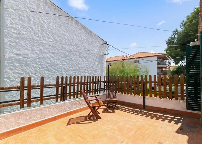 Casa Alba Garden & Calm Ii * Sitges